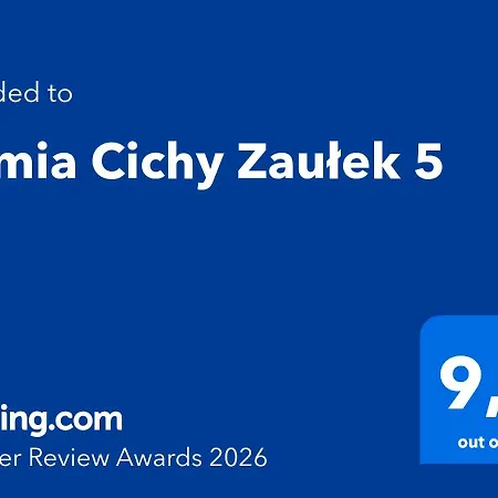 Cichy Zaulek 5 * רומיה